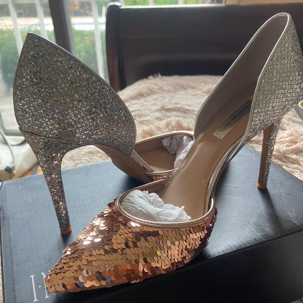 Two-toned Sequins Heel